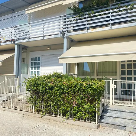 公寓 Lta Center *