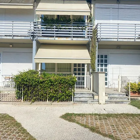 Lta Center Apartment